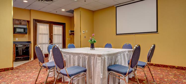 市区贝斯特韦斯特优质套房酒店(Best Western Plus Suites Downtown)图片