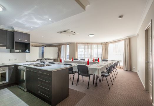 Platinum International Hotel Overview