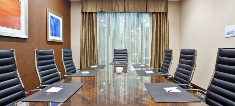 智选假日套房酒店布福德(Holiday Inn Express & Suites Buford NE - Lake Lanier)图片