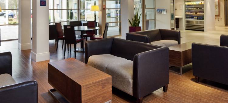 米尔顿凯恩斯智选假日酒店(Holiday Inn Express Milton Keynes)图片