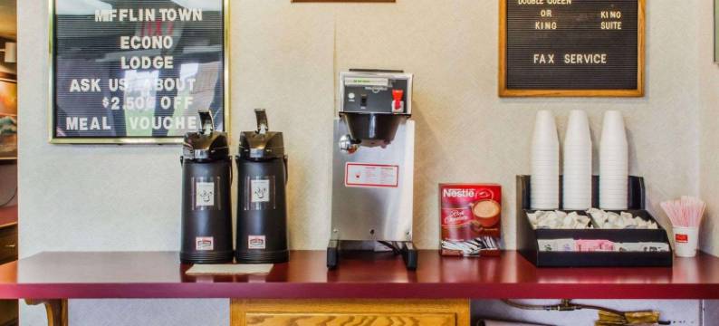 米夫林镇伊克诺旅馆(Econo Lodge)图片