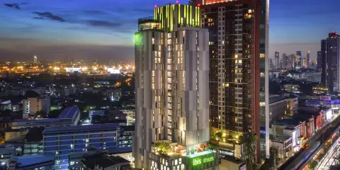 宜必思尚品曼谷素坤逸康福酒店