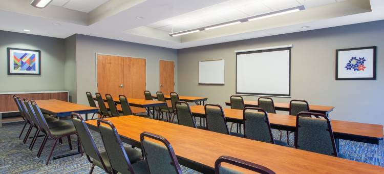 智选假日套房酒店银泉的奥卡拉(Holiday Inn Express & Suites Silver Springs-Ocala)图片