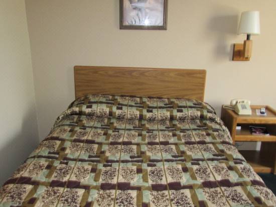 Beartooth Hideaway Inn Cabins Hotel Reviews And Room Rates