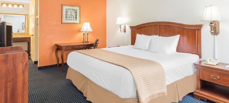 落基山I-95温德姆呗盟酒店(Baymont by Wyndham Rocky Mount I-95)图片