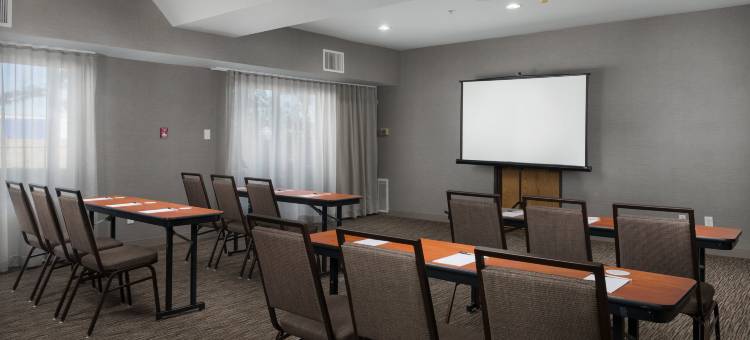 波特兰国际机场丽怡酒店(Country Inn & Suites by Radisson, Portland International Airport, or)图片
