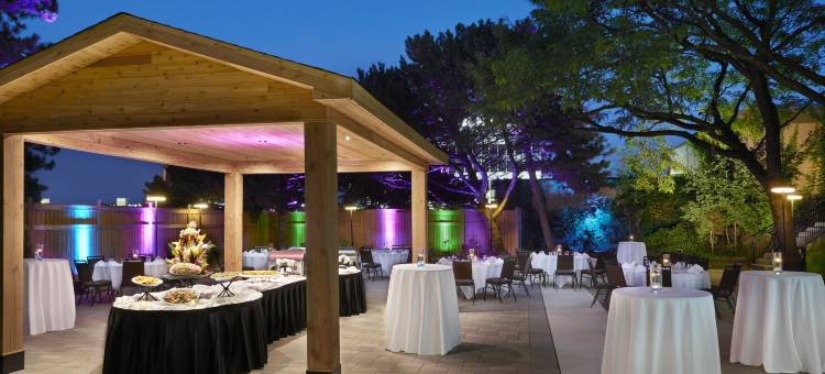多伦多机场福朋喜来登酒店(Four Points by Sheraton Toronto Airport)图片