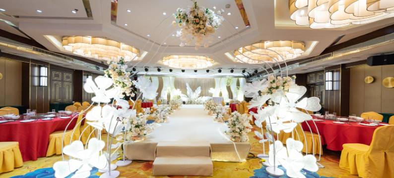 平南雄森国际酒店(贵港平南汽车总站中心广场店)图片