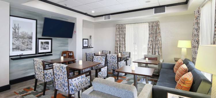希尔顿欢朋酒店-谢拉维斯塔(Hampton Inn Sierra Vista)图片