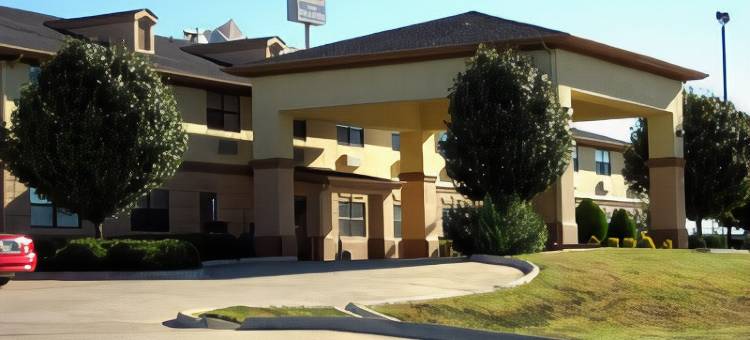 坦普尔贝斯特韦斯特套房酒店(Best Western Temple Inn  Suites)图片