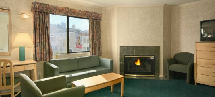 旧金山海港区贝斯特韦斯特必住酒店(SureStay by Best Western San Francisco Marina District)图片