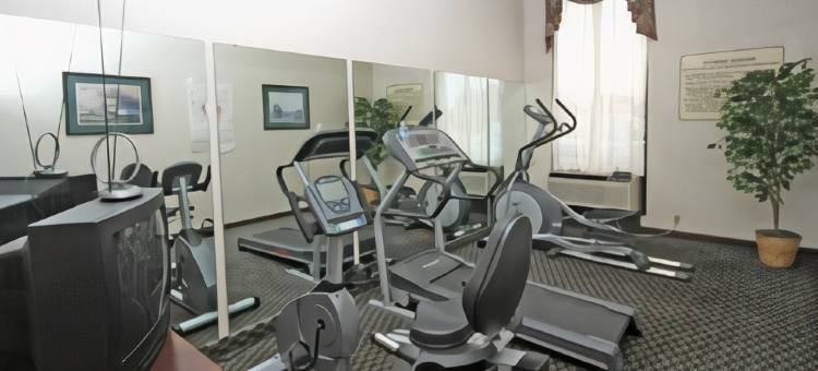 门罗贝斯特韦斯特套房酒店(Best Western Inn  Suites - Monroe)图片