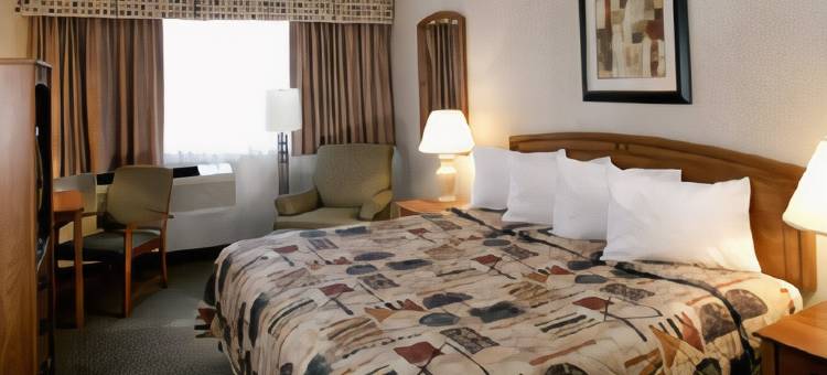 因塔内与高地俱乐部贝斯特韦斯特优质酒店(Best Western Plus InnTowner Madison)图片