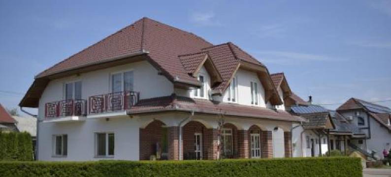 Fonix Apartmanhaz图片