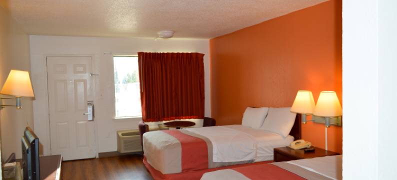 Super 7 Inn By OYO 图珀洛 178号公路(Super 7 Inn by OYO Tupelo Hwy 178)图片