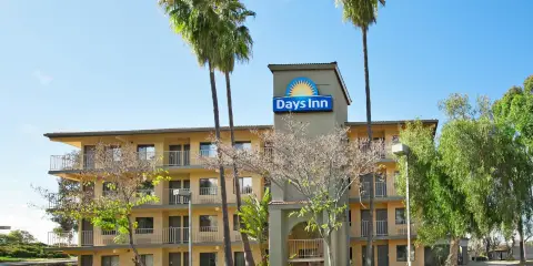 布埃納帕克戴斯酒店