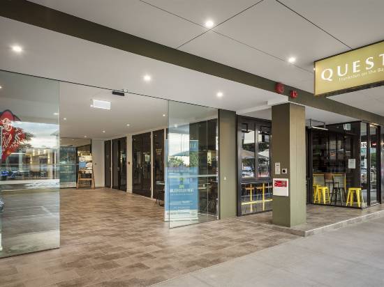 奎斯特弗蘭克斯頓灣酒店