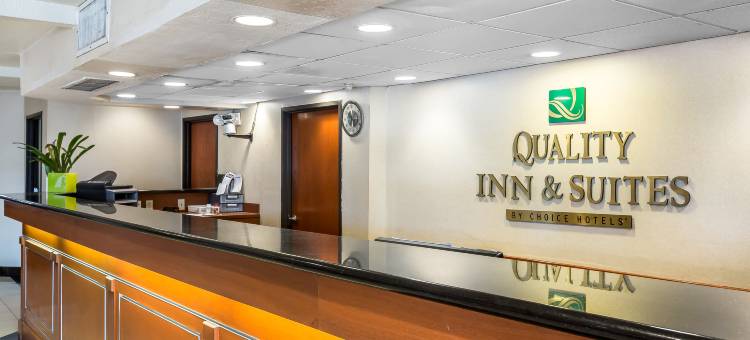 舒适套房酒店尔湾光谱(Comfort Inn & Suites Irvine Spectrum)图片