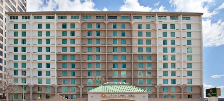 市中心会议中心拉昆塔温德姆套房酒店(La Quinta Inn & Suites by Wyndham Downtown Conference Center)图片