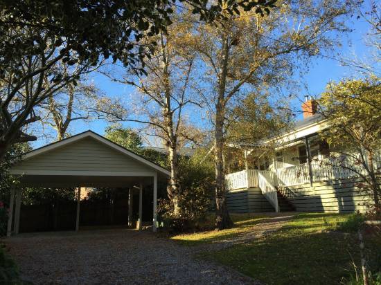 布倫特伍德旅館