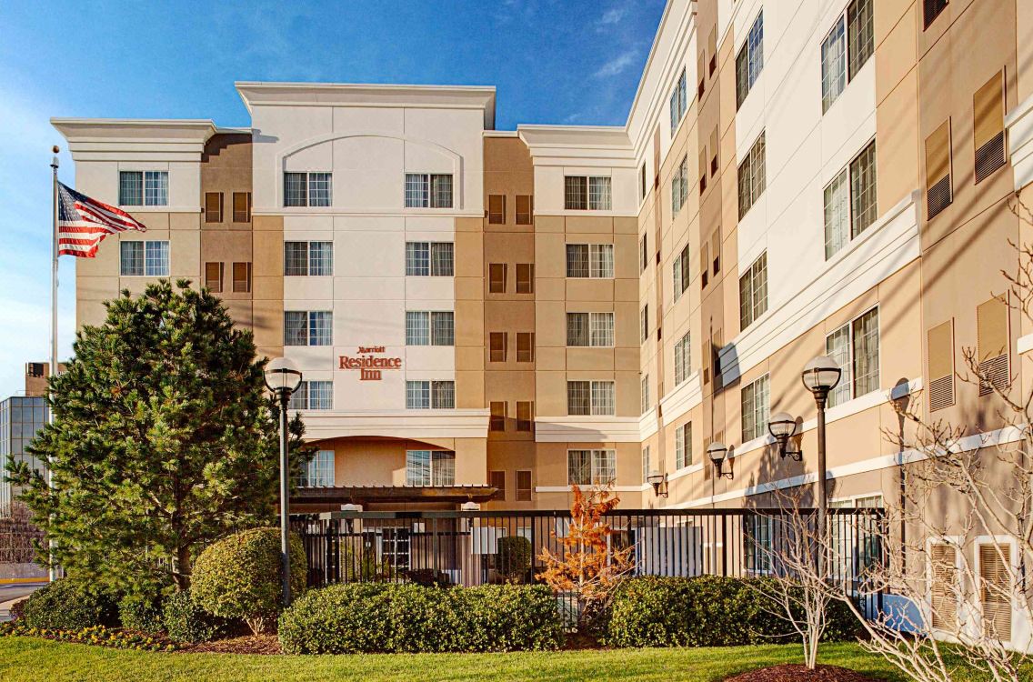 Residence Inn Tysons Corner Mall Hotel Reviews And Room Rates