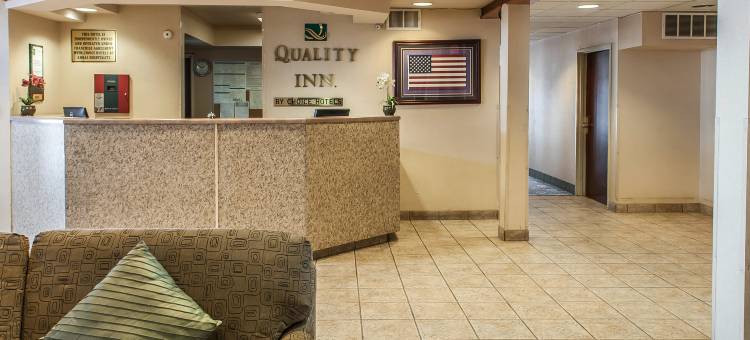 法明顿温德姆呗盟酒店(Baymont by Wyndham Farmington)图片