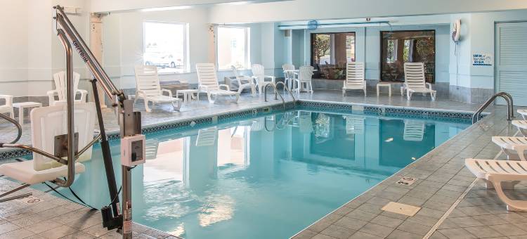 俄勒冈托莱多舒眠套房酒店(Sleep Inn & Suites Oregon - Toledo)图片