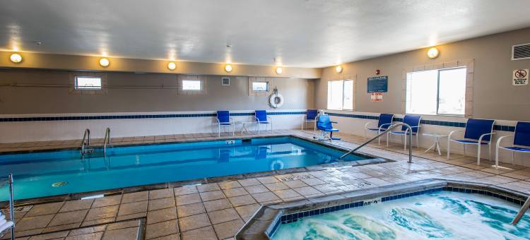 拉夫兰/柯林斯堡区呗盟酒店(Baymont by Wyndham Loveland/Fort Collins Area)图片