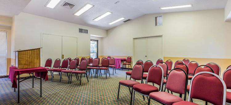 伊克诺旅馆(Econo Lodge)图片