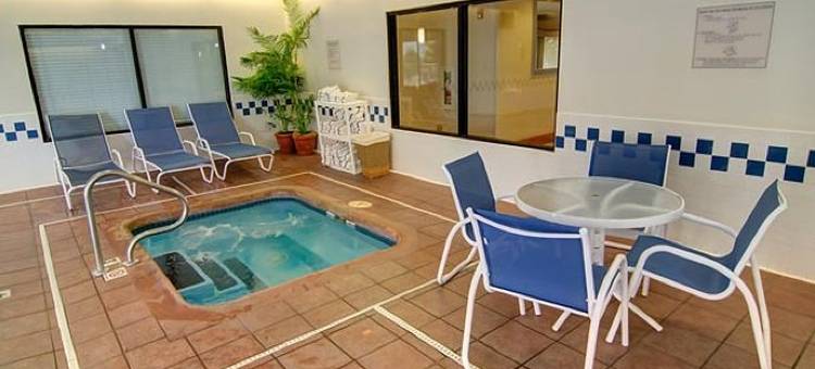 圣罗伯特伦纳德伍德堡万枫酒店(Fairfield Inn Fort Leonard Wood St. Robert)图片