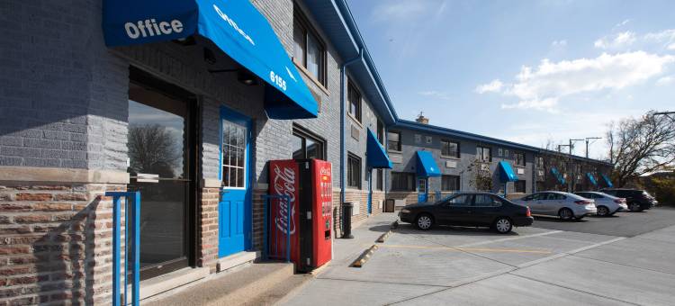 芝加哥罗德威酒店-埃文斯顿(Rodeway Inn Chicago/Evanston)图片