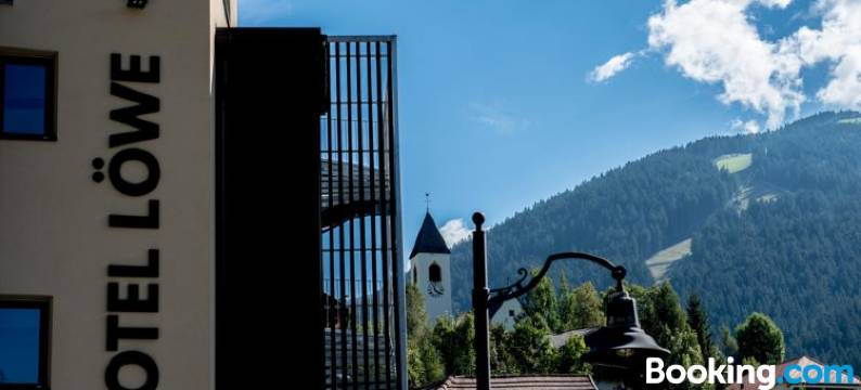 Loewe Dolomites图片