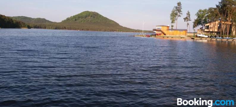 戴安娜马克沃杰泽洛旅馆(Penzion Diana Machovo Jezero)图片