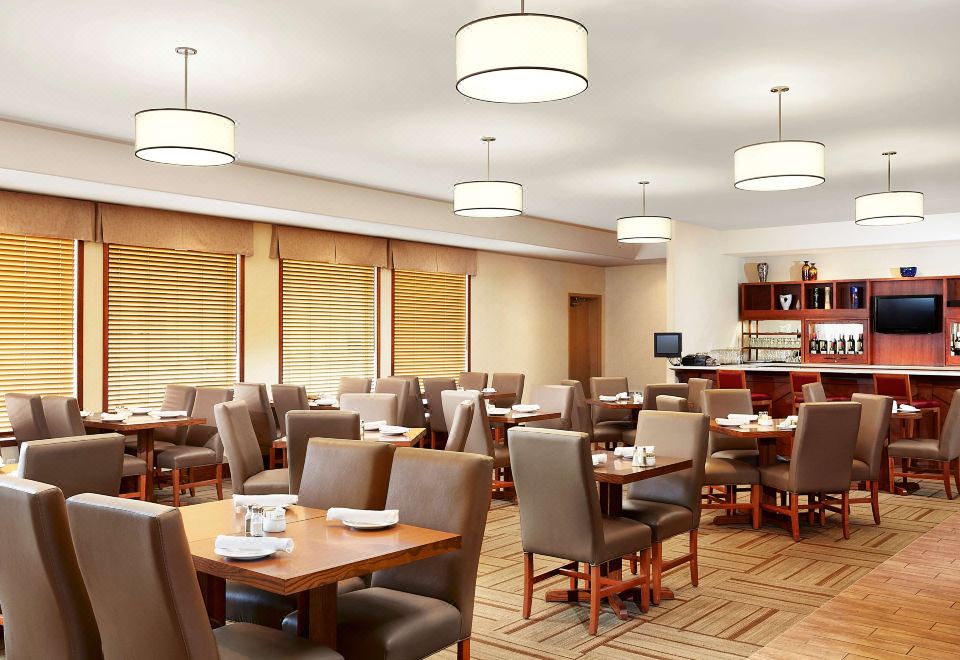 Four Points by Sheraton SaskatoonHotel Overview