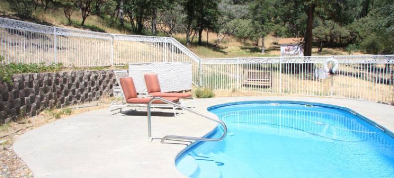 称心如意酒店(A Bed of Roses)图片