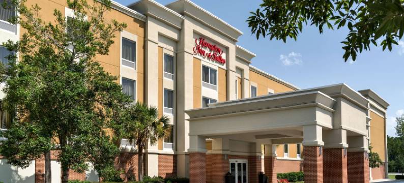 布拉夫顿太阳城欢朋套房酒店(Hampton Inn & Suites Bluffton-Sun City)图片