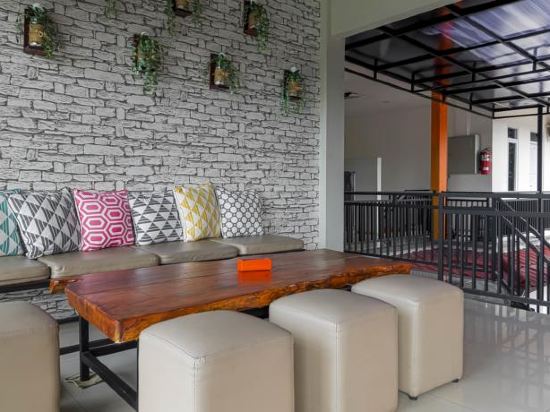 RedDoorz Near Exit Tol Bogor - 50% off booking | Ctrip RedDoorz Near Exit Tol Bogor - 50% off booking | Ctrip