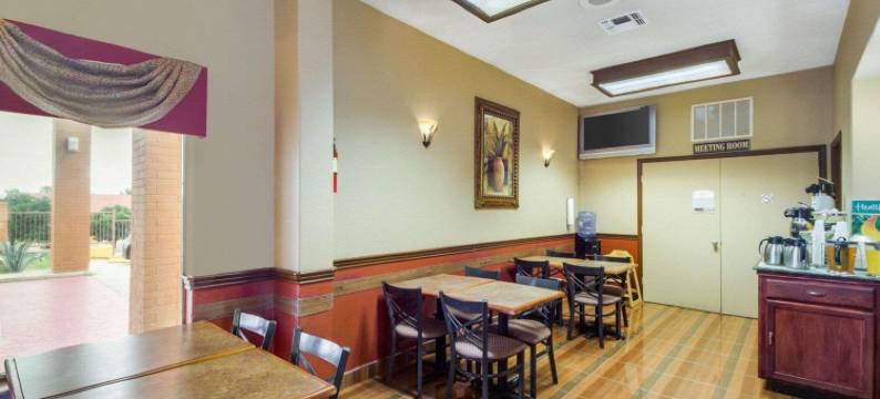 伊克诺套房旅馆(Econo Lodge Inn & Suites)图片