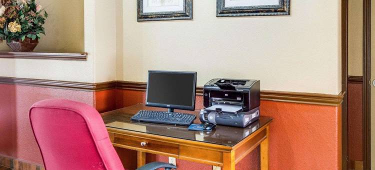 伊克诺套房旅馆(Econo Lodge Inn & Suites)图片