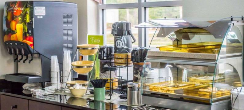 奇普利I-10出口120凯艺酒店(Quality Inn Chipley I-10 at Exit 120)图片