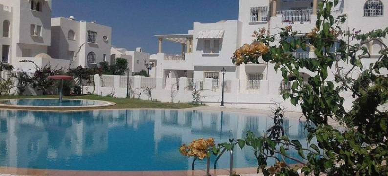 本泽尼比伊莫哈马马特酒店(Benzineb Immo Hammamet)图片