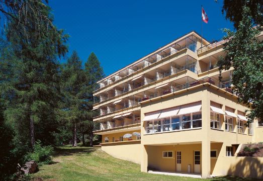 Crans-Montana Youth HostelHotel Overview