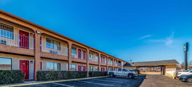 格伦普尔塔尔萨凯艺酒店(Quality Inn Glenpool - Tulsa)图片