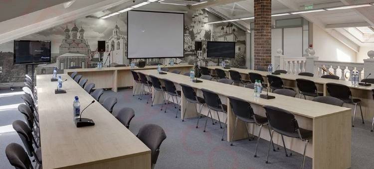 爱丽莎波波维奇德沃尔酒店(Alesha Popovich Dvor)图片