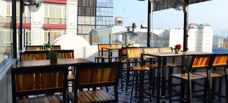 帕维纳酒店(Pravina Hotel)图片
