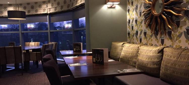 亨普斯特德中心酒店(Premier Inn Hemel Hempstead Central)图片