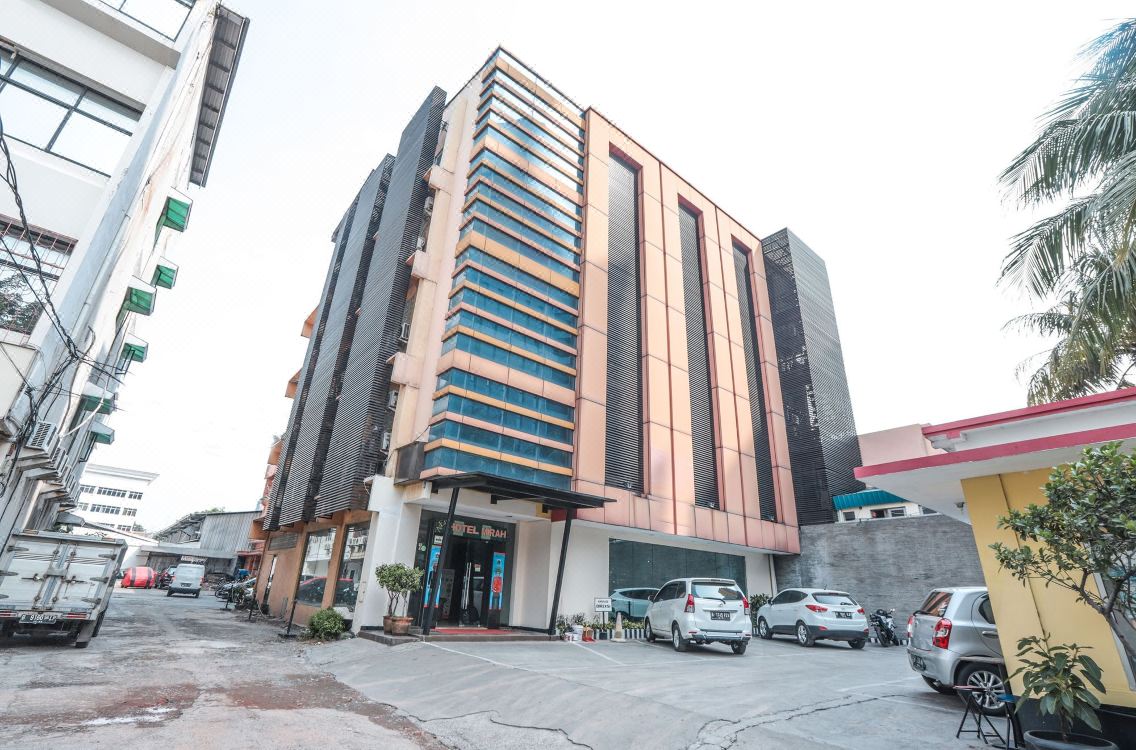 Oyo 180 Hotel Mirah Hotel Reviews And Room Rates - 