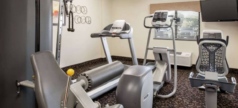 格伦伍德温德姆呗盟酒店(Baymont by Wyndham Glenwood)图片