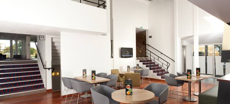 里尔昂格洛西假日酒店(Holiday Inn Lille - Ouest Englos)图片