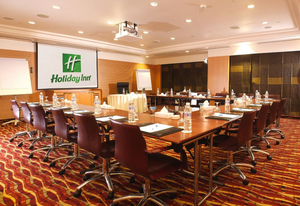 Holiday Inn KUWAIT SALMIYA by IHG Hotel Overview